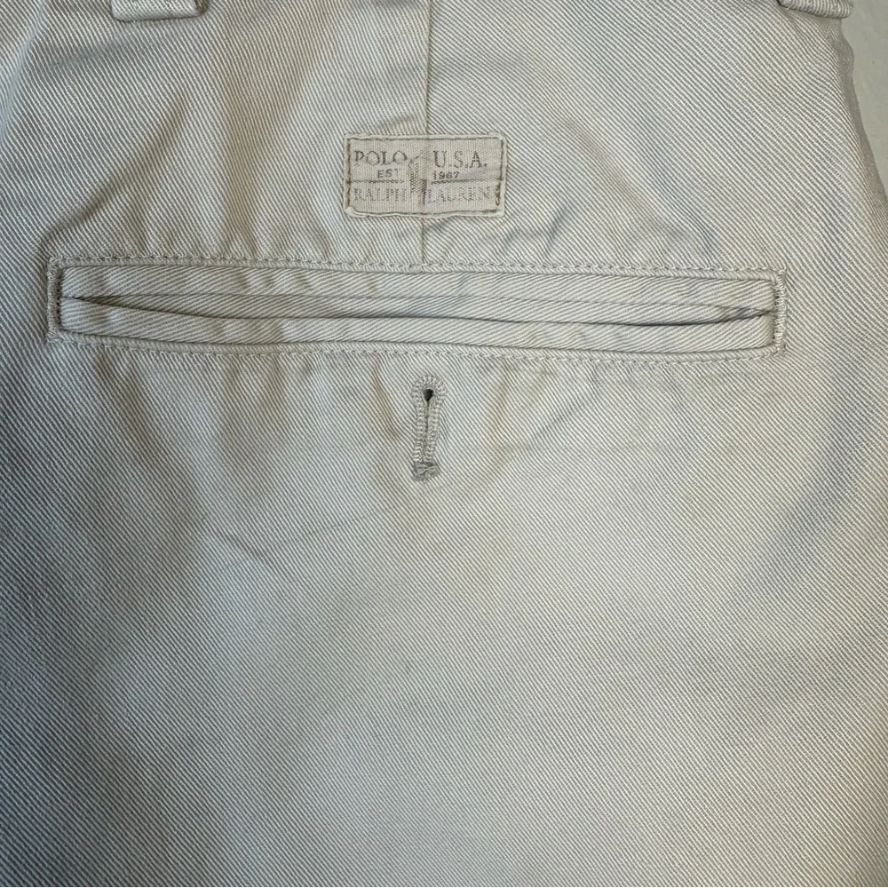 Polo Ralph Lauren Shorts Mens Khaki‎ Pleated Tyler Short  40” waist 8” inseam